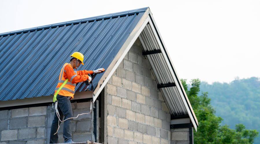 Professional emergency roofing services services in Falls Church